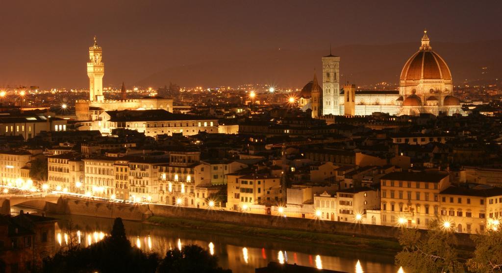 Roommo Ghiberti Florencia Exterior foto